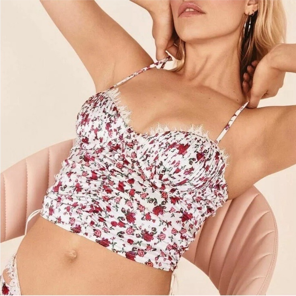 For love and lemons flora Lace Trim Bustier Crop Top - White with Red Rose Print